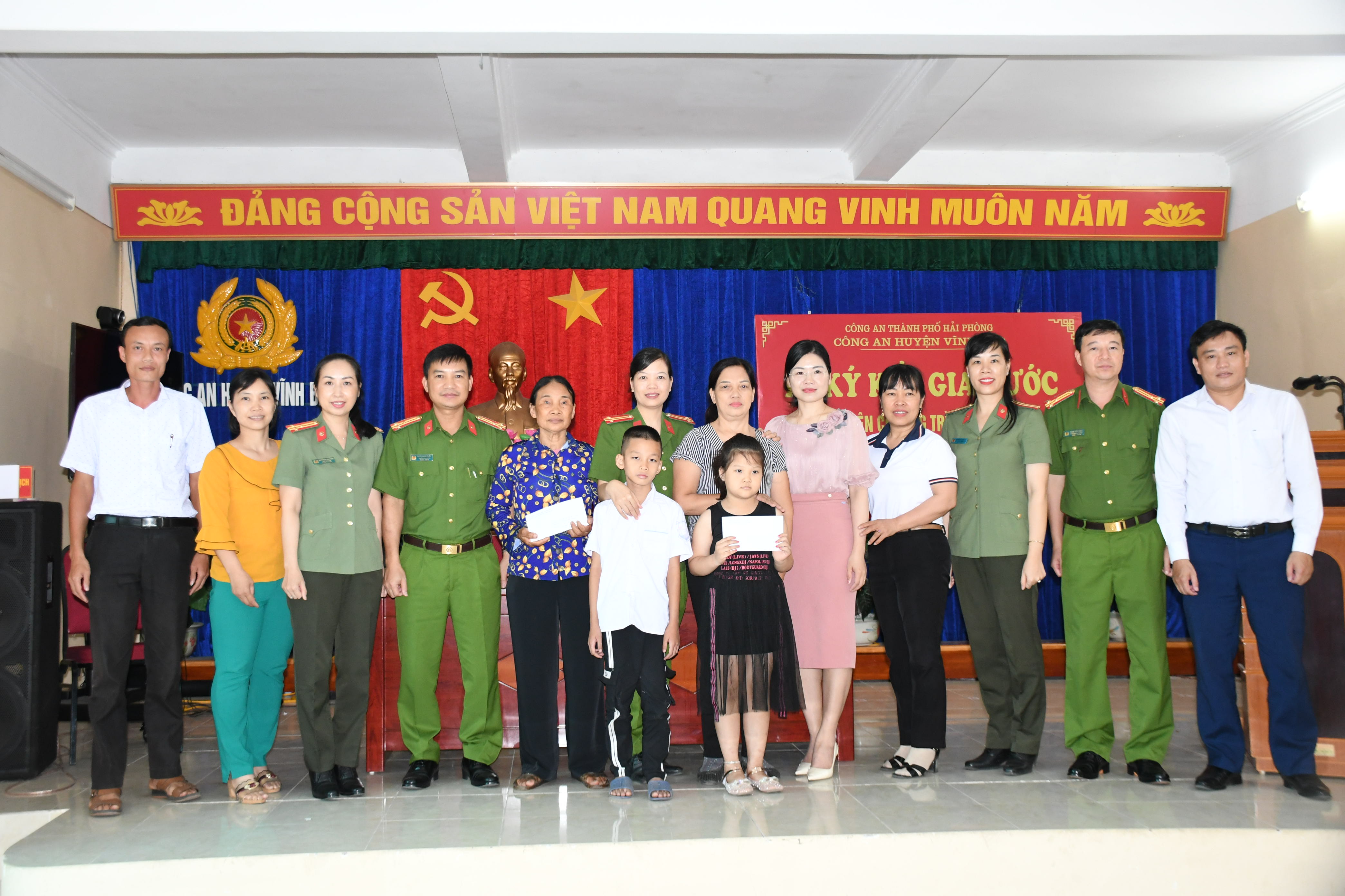 Triển khai thực hiện chương trình 